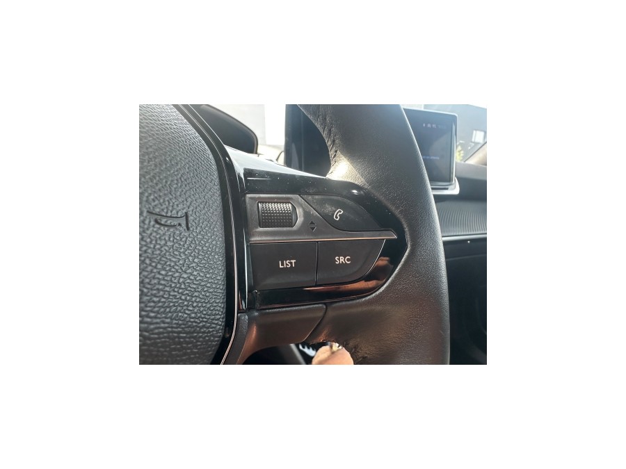 PEUGEOT d'occasion 2008 II 1.2 PURE TECH 130 ALLURE EAT de 2023 Coeur