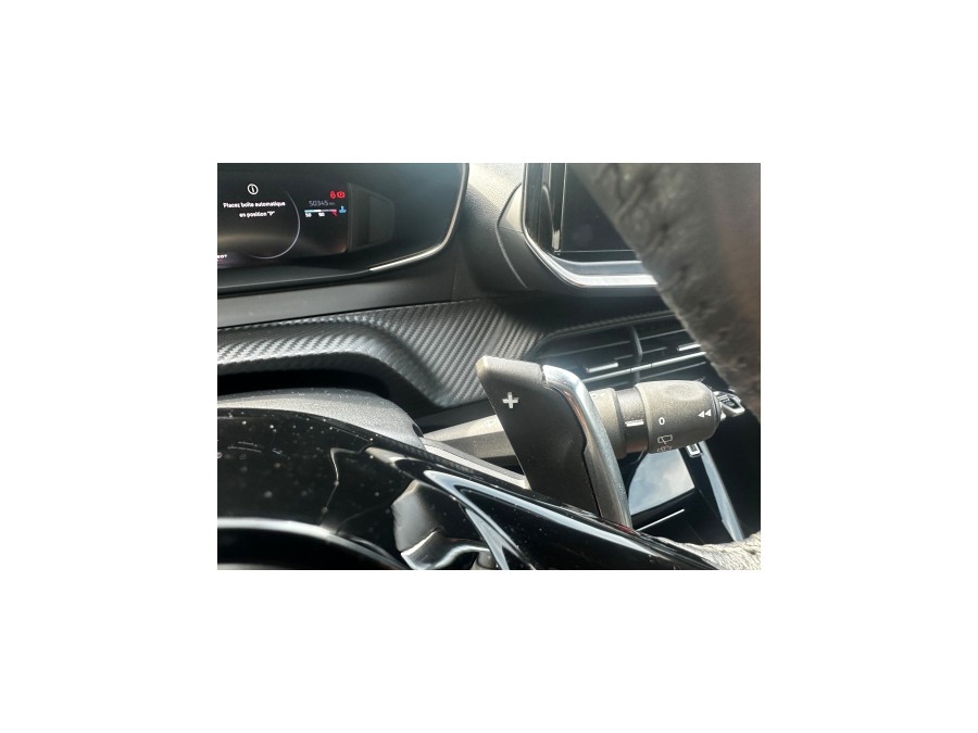 PEUGEOT d'occasion 2008 II 1.2 PURE TECH 130 ALLURE EAT de 2023 Coeur