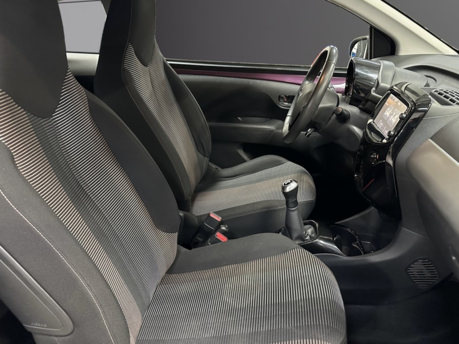 PEUGEOT d'occasion 108 1.2 VTI de 2015 Lyon Ouest (69)﻿
