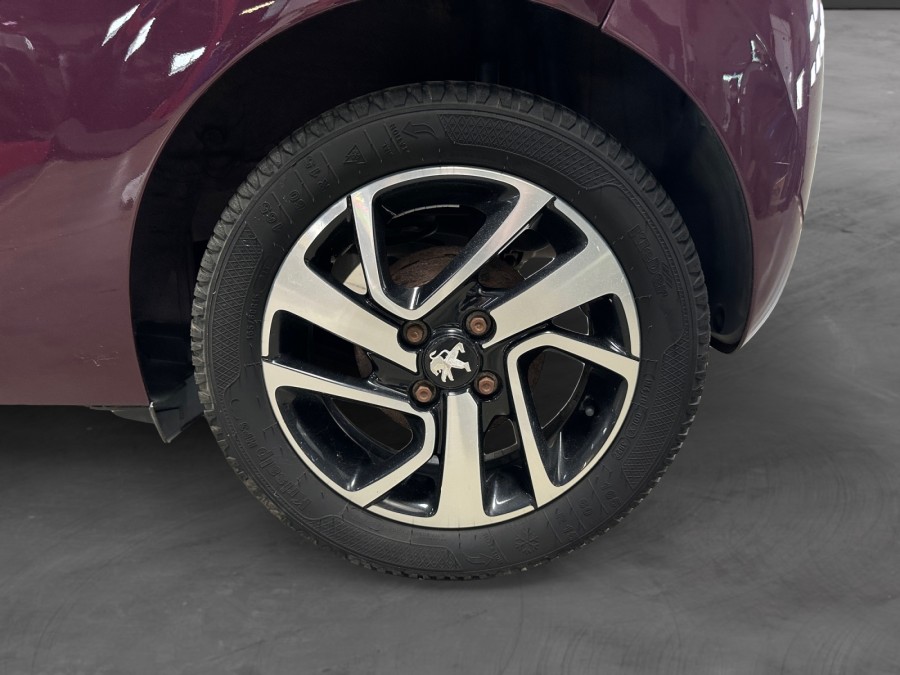 PEUGEOT d'occasion 108 1.2 VTI de 2015 Lyon Ouest (69)﻿