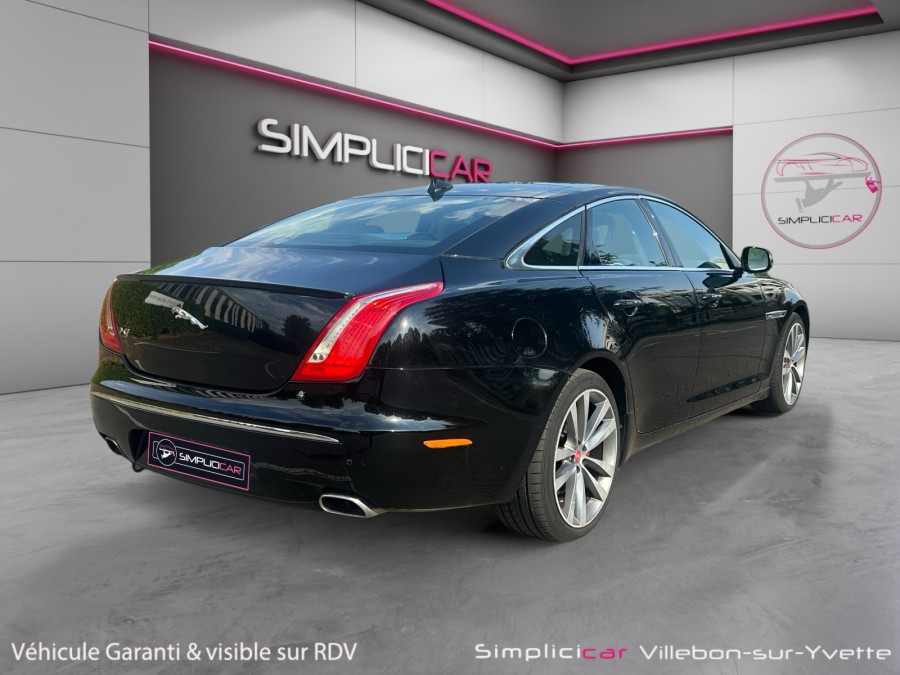 JAGUAR d'occasion XJ 3.0D V6 Portfolio BVA8 de 2015 Villebon Sur