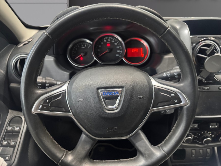 DACIA d'occasion DUSTER 1.5 DCI 110 AMBIANCE de 2018 Magny-en-Vexin