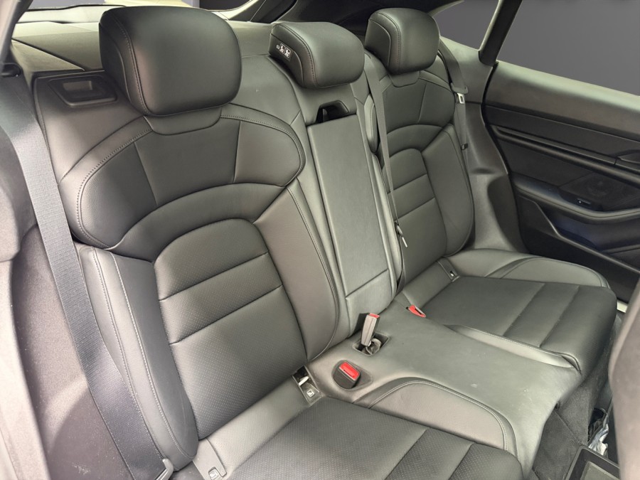 PORSCHE d'occasion TAYCAN CROSS TURISMO CROSS TURISMO TAYCAN 4S de