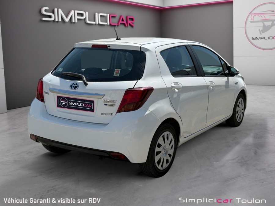 TOYOTA d'occasion YARIS 100H DYNAMIC BUSINESS de 2016 Toulon Est (83)﻿