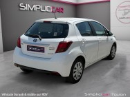 TOYOTA d'occasion YARIS 100H DYNAMIC BUSINESS de 2016 Toulon Est (83)﻿
