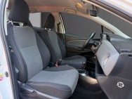 TOYOTA d'occasion YARIS 100H DYNAMIC BUSINESS de 2016 Toulon Est (83)﻿