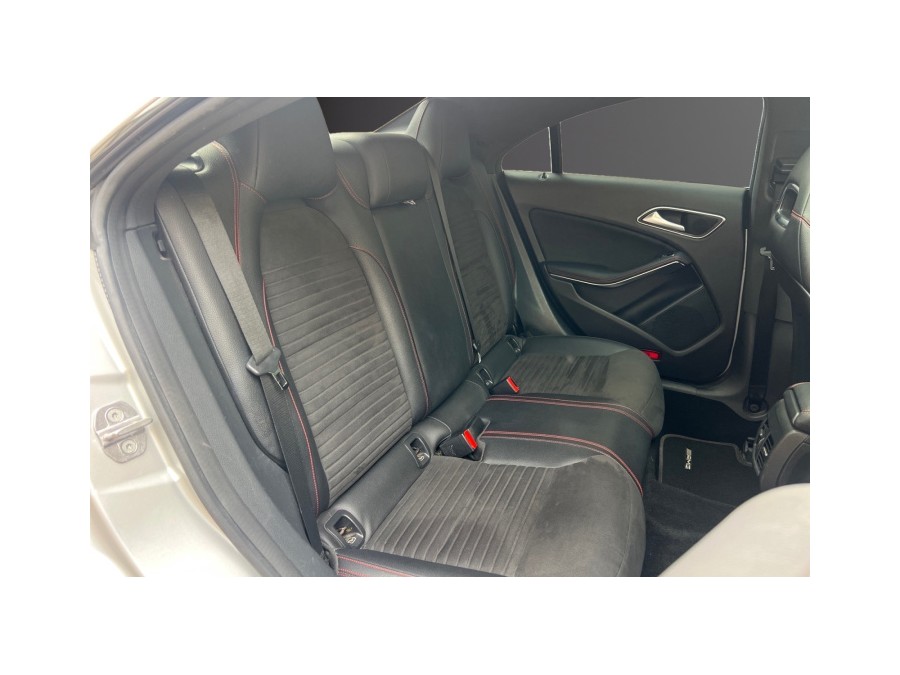 MERCEDES d'occasion CLASSE CLA CLA 220d AMG line de 2018 Le Raincy