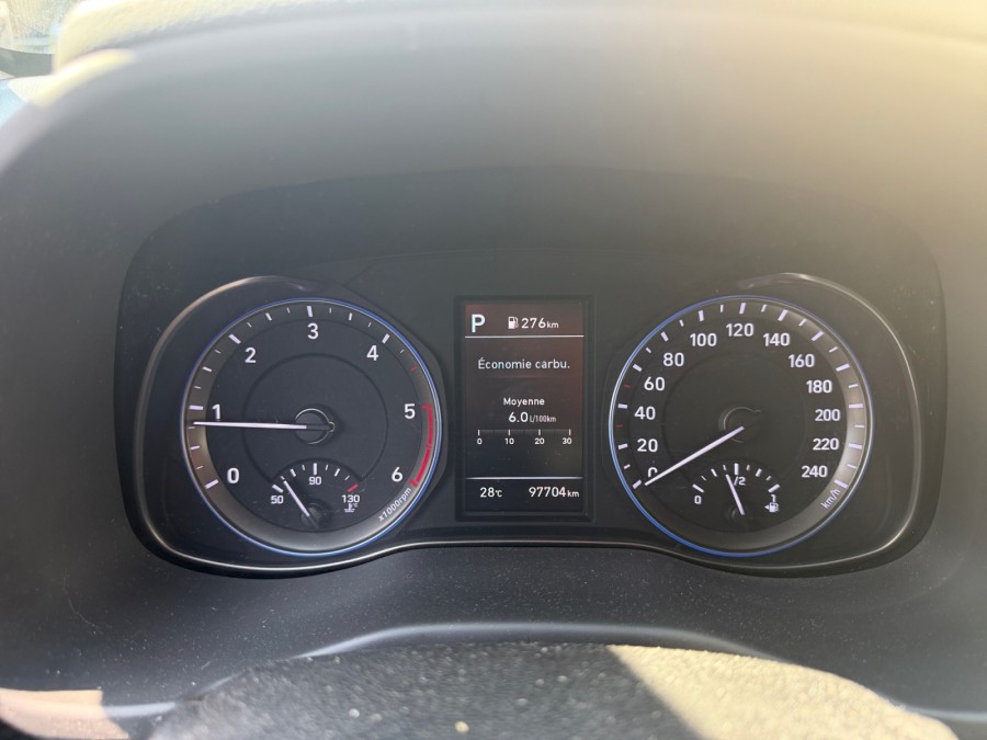 HYUNDAI d'occasion KONA 1.6 CRDI 136 EXECUTIVE DCT de 2020 Royan (17)﻿