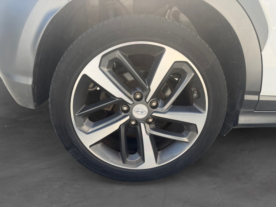 HYUNDAI d'occasion KONA 1.6 CRDI 136 EXECUTIVE DCT de 2020 Royan (17)﻿
