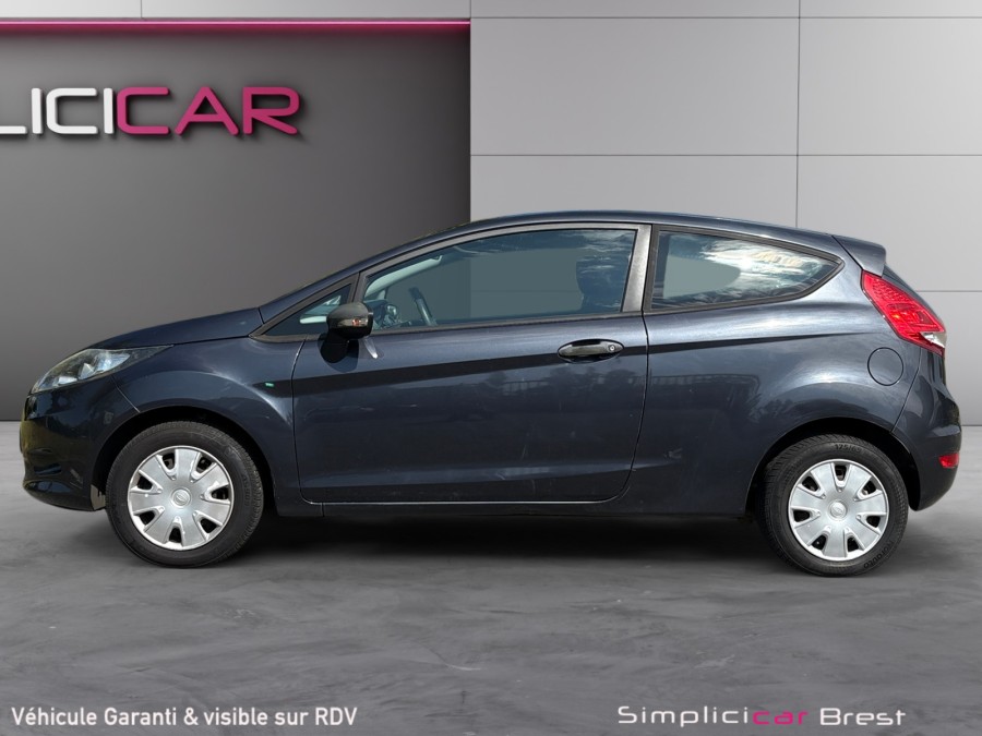 FORD d'occasion FIESTA VI 1.4 TDCI 68 AMBIENTE de 2010 Brest (29)﻿