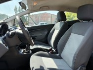 FORD d'occasion FIESTA VI 1.4 TDCI 68 AMBIENTE de 2010 Brest (29)﻿