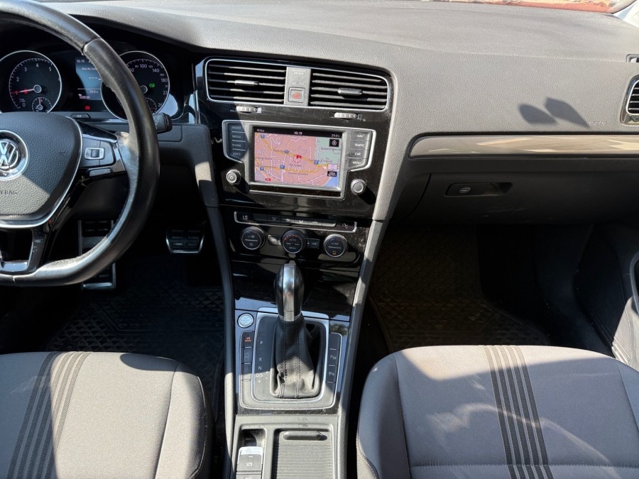 VOLKSWAGEN d'occasion GOLF VII 1.4 TSI 125 ALLSTAR DSG de 2016 Cannes