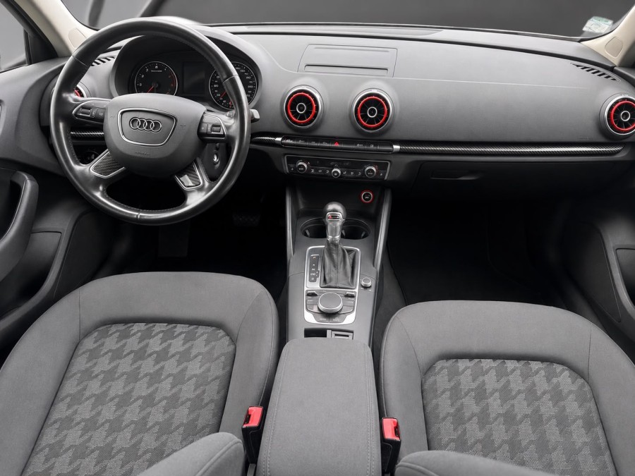 AUDI d'occasion A3 1.6 TDI 110 SPORTBACK de 2015 Vernon (27)﻿