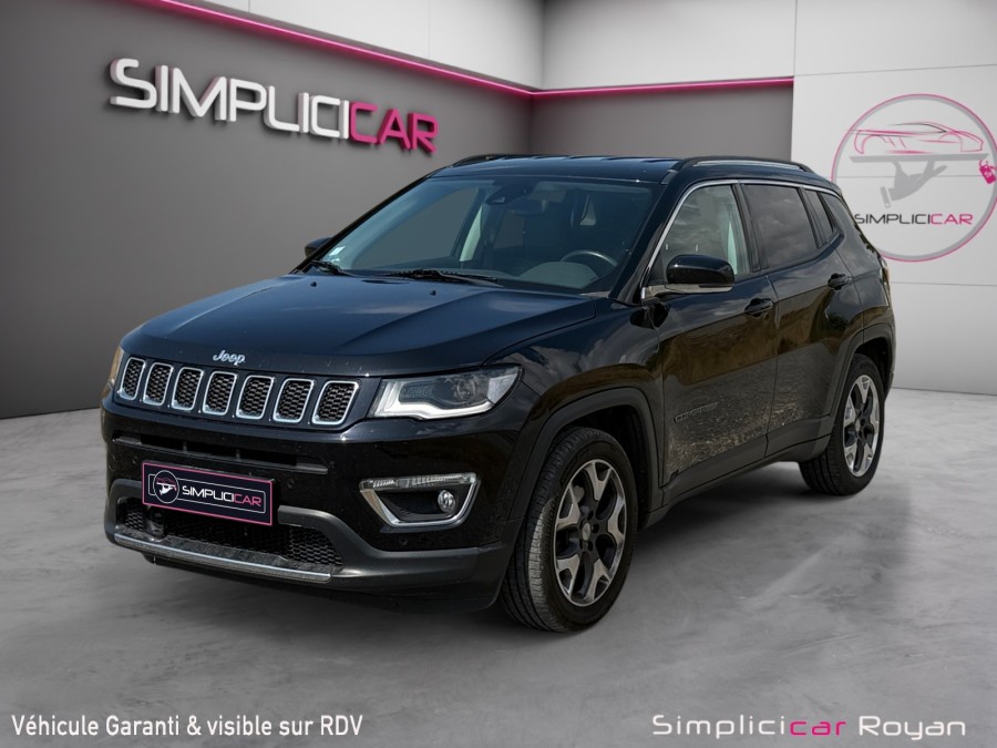 JEEP d'occasion COMPASS 1.6 MJT 120 LIMITED TECH 7 4X2 de 2020 Royan