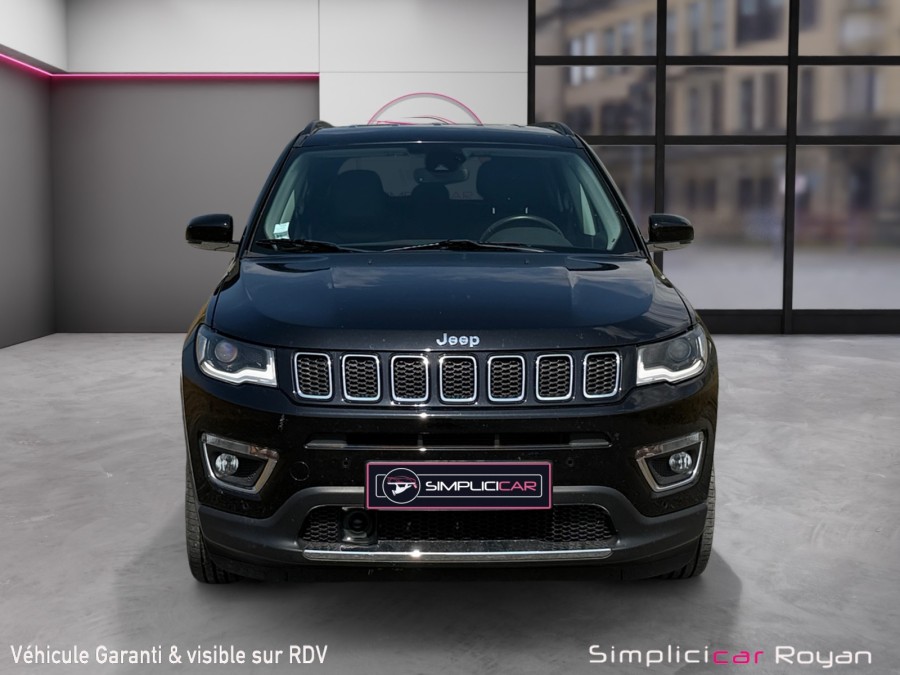 JEEP d'occasion COMPASS 1.6 MJT 120 LIMITED TECH 7 4X2 de 2020 Royan
