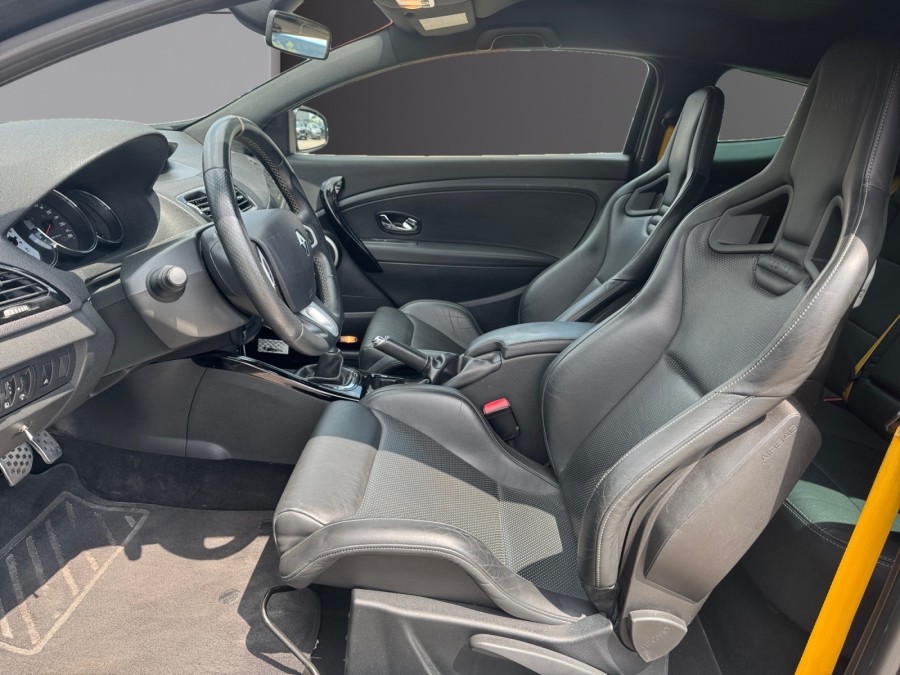 RENAULT d'occasion MEGANE 2.0 16V 265 RS RB7 de 2012 Troyes (10)﻿