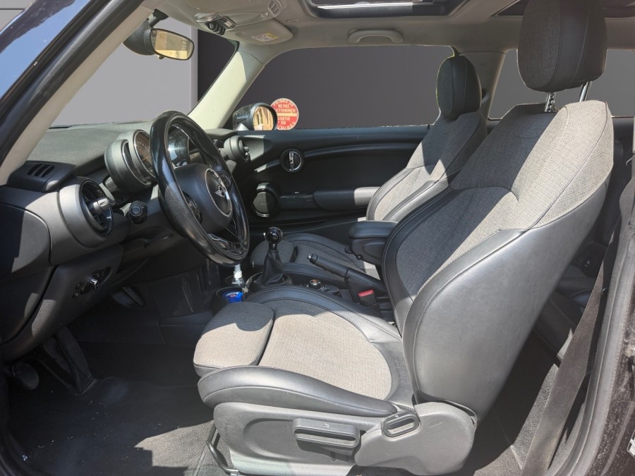 MINI d'occasion MINI COOPER D 116 de 2018 Cannes (06)﻿