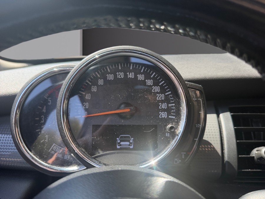 MINI d'occasion MINI COOPER D 116 de 2018 Cannes (06)﻿