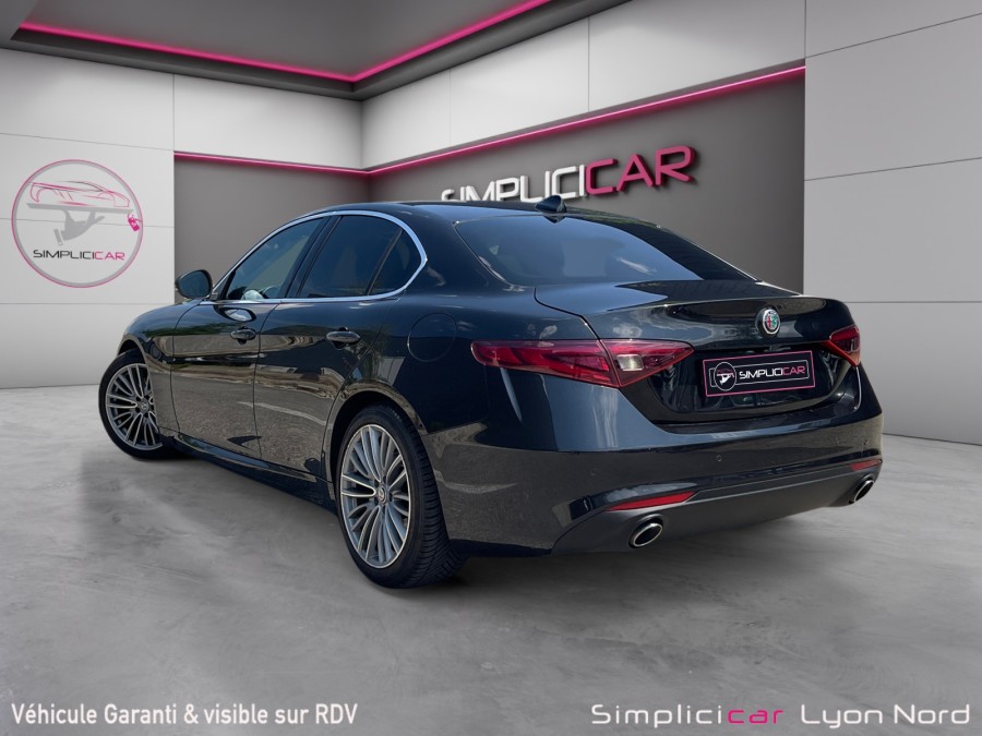 ALFA ROMEO d'occasion GIULIA 2.2 JTD 180 LUSSO de 2016 Lyon Nord (69)﻿