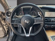 ALFA ROMEO d'occasion GIULIA 2.2 JTD 180 LUSSO de 2016 Lyon Nord (69)﻿