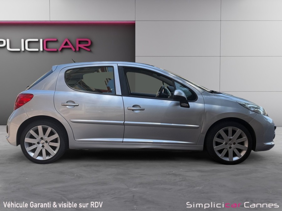 PEUGEOT d'occasion 207/207+ 1.6 HDI 110 EXECUTIVE PACK de 2006 Cannes