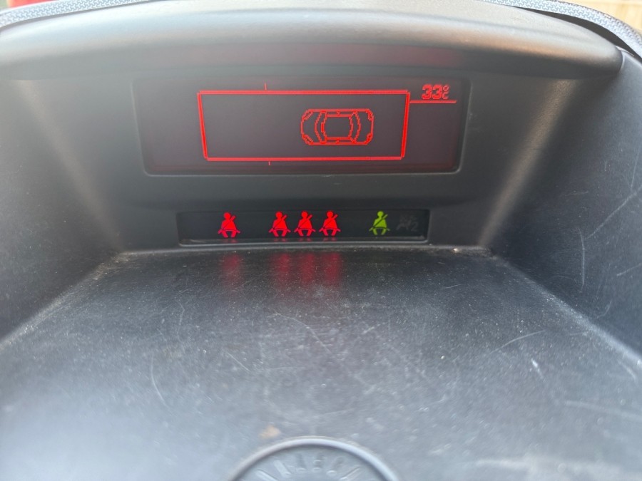 PEUGEOT d'occasion 207/207+ 1.6 HDI 110 EXECUTIVE PACK de 2006 Cannes