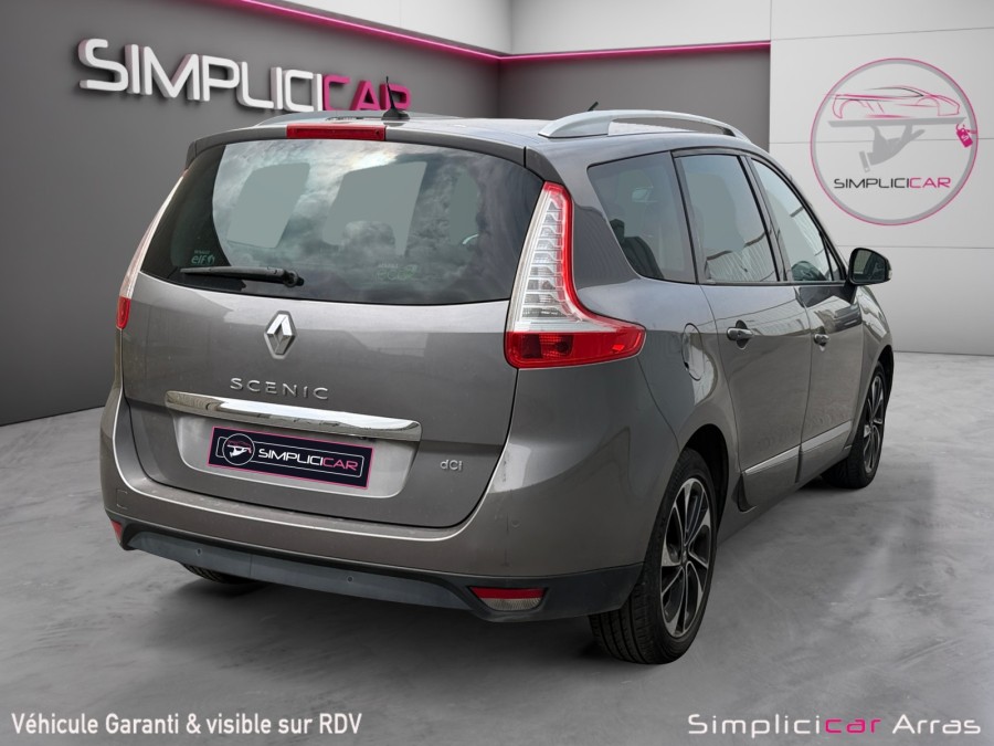 RENAULT d'occasion GRAND SCENIC III GRAND 1.6 DCI 130 BOSE 5P de 2014