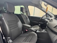 RENAULT d'occasion GRAND SCENIC III GRAND 1.6 DCI 130 BOSE 5P de 2014