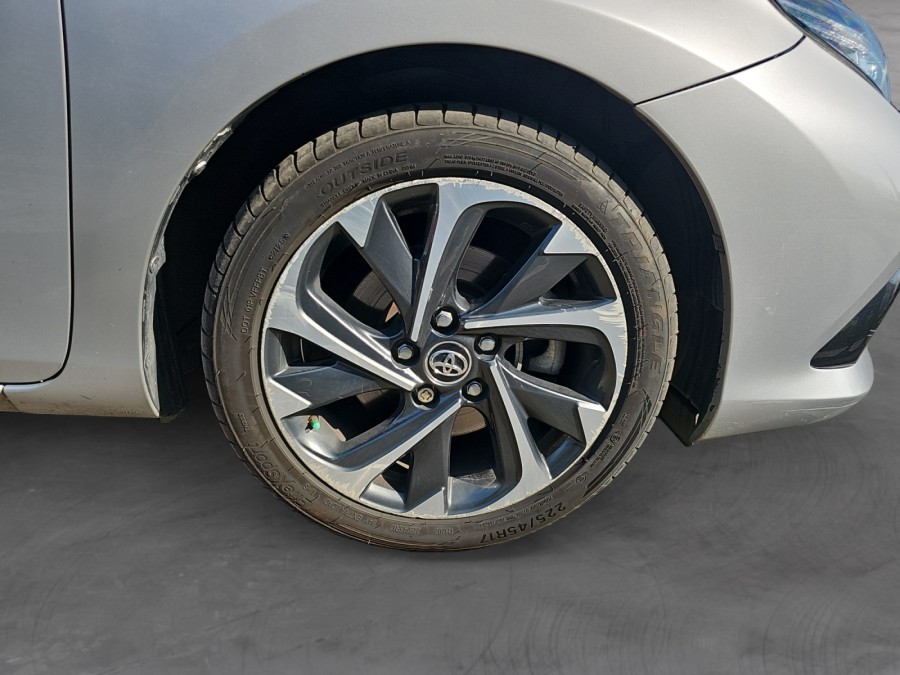 TOYOTA d'occasion AURIS 136H de 2016 Osny (95)﻿