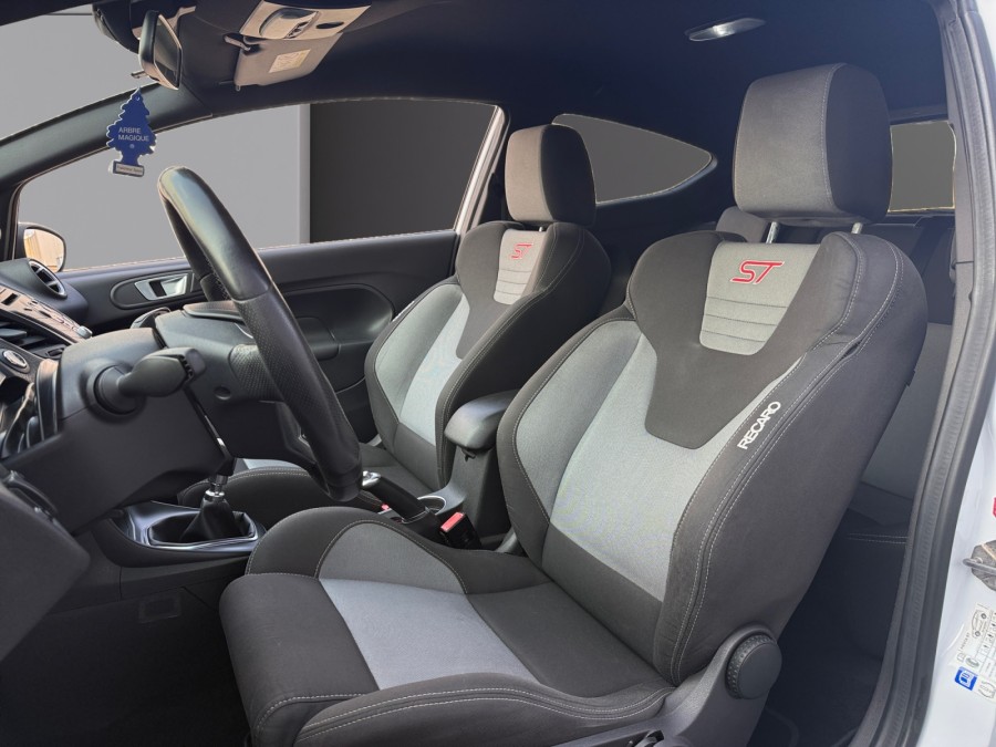 FORD d'occasion FIESTA VI 1600 182 ECOBOOST ST de 2017 Reims Tinqueux