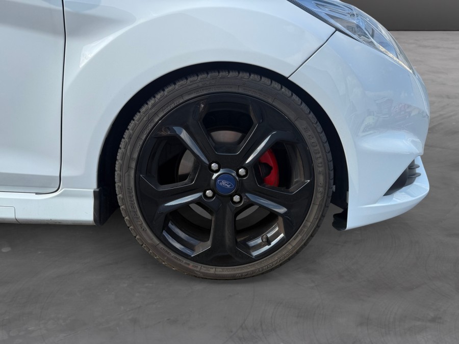 FORD d'occasion FIESTA VI 1600 182 ECOBOOST ST de 2017 Reims Tinqueux