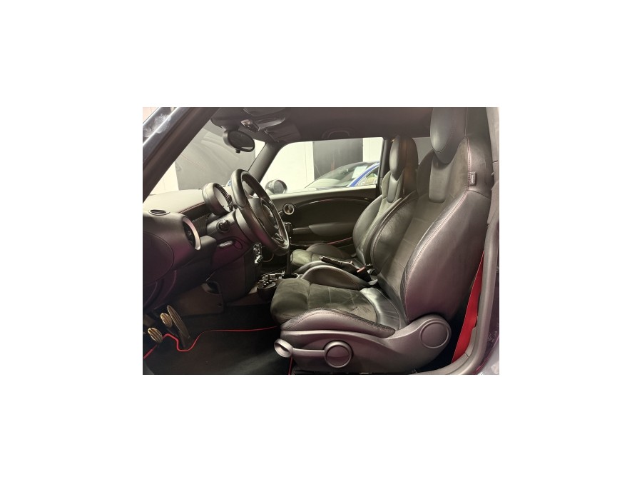 MINI d'occasion COOPER JOHN COOPER WORKS 275 GPII de 2014 Villebon