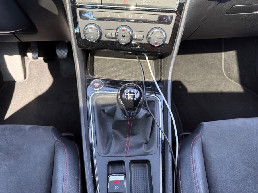 SEAT d'occasion LEON FR de 2019 Dunkerque (59)﻿
