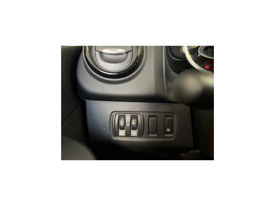 RENAULT d'occasion CLIO IV 1.5 DCI 90 LIMITED de 2015 La Flèche (72)﻿