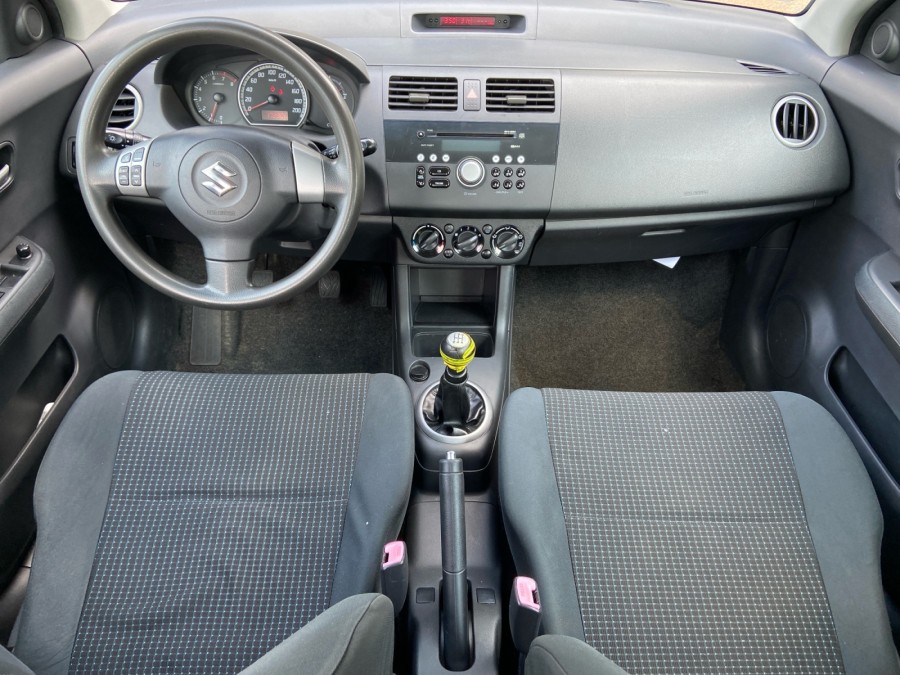 SUZUKI d'occasion SWIFT III 1.5I 102 de 2007 Brest (29)﻿
