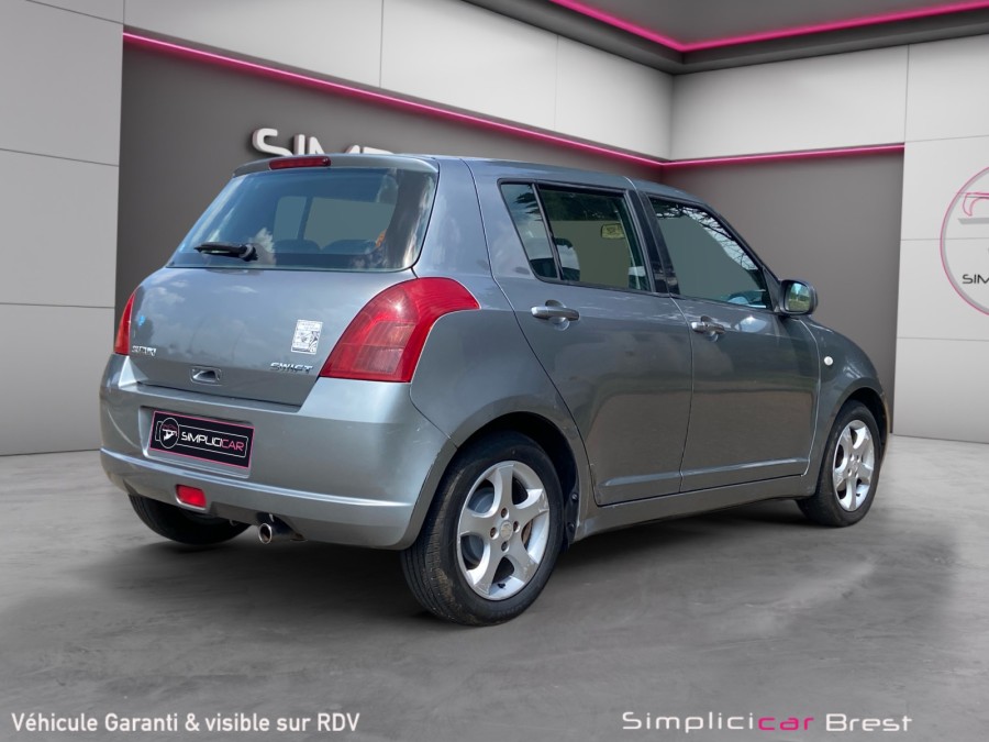 SUZUKI d'occasion SWIFT III 1.5I 102 de 2007 Brest (29)﻿