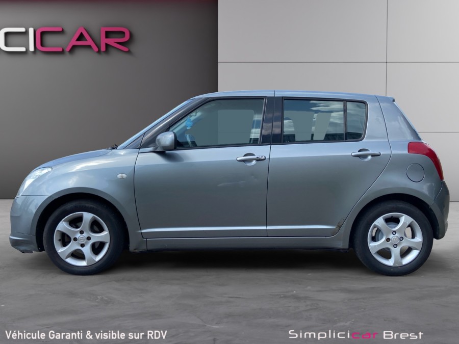 SUZUKI d'occasion SWIFT III 1.5I 102 de 2007 Brest (29)﻿