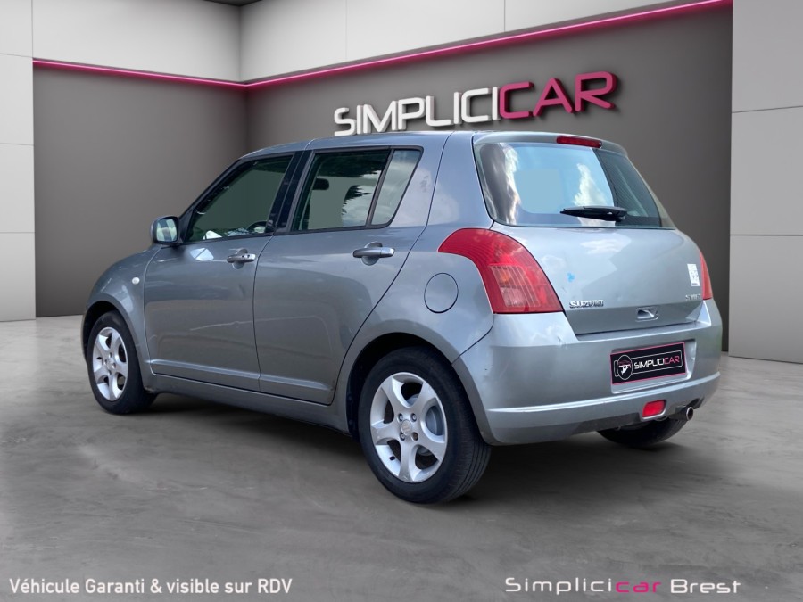 SUZUKI d'occasion SWIFT III 1.5I 102 de 2007 Brest (29)﻿