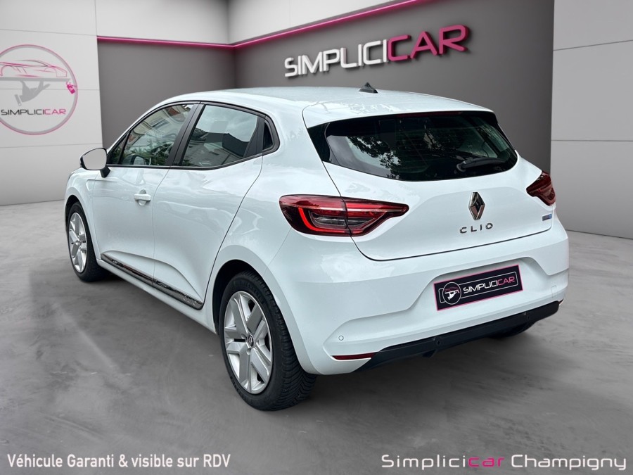 RENAULT d'occasion CLIO V 1.6 E-TECH 140 LIMITED de 2020 Champigny