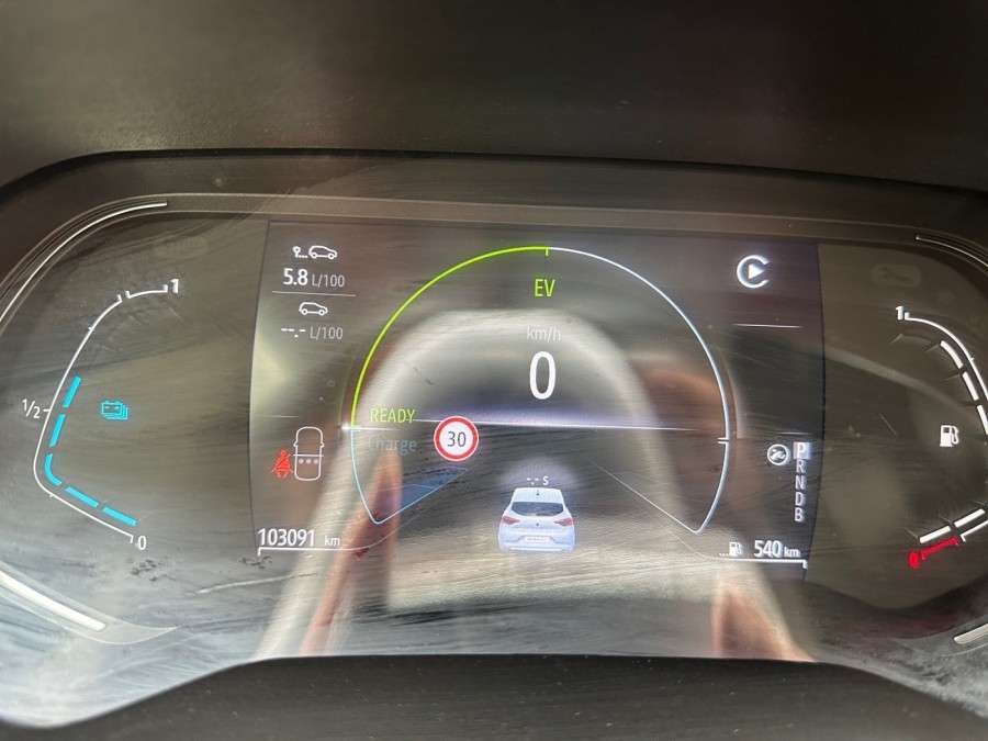 RENAULT d'occasion CLIO V 1.6 E-TECH 140 LIMITED de 2020 Champigny