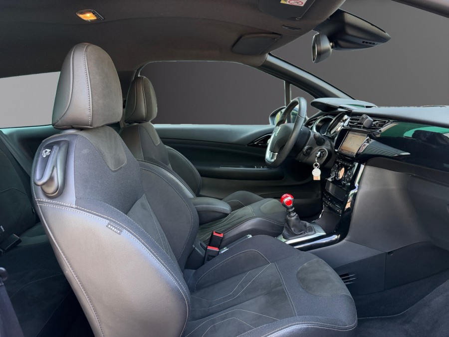 DS d'occasion DS3 1.6 BLUE HDI 120  sport chic de 2018 Nord Isère