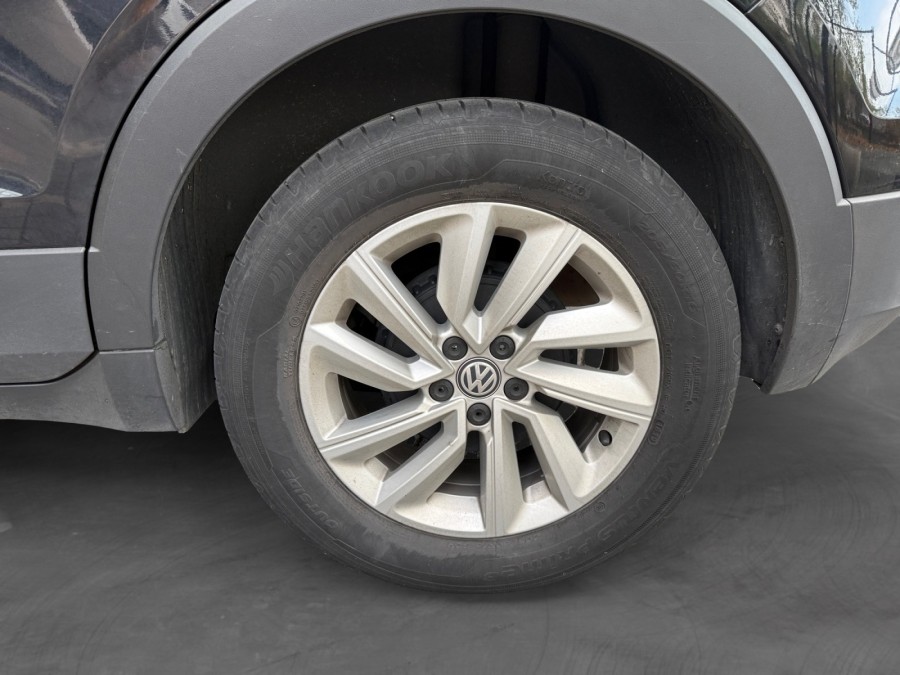 VOLKSWAGEN d'occasion T-CROSS 1.0 TSI 95 LOUNGE de 2019 Montreuil