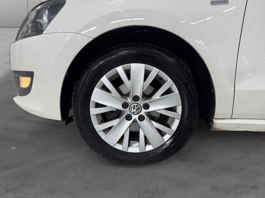 VOLKSWAGEN d'occasion POLO V 1.2 60 LIFE de 2013 Magny-en-Vexin (95)﻿