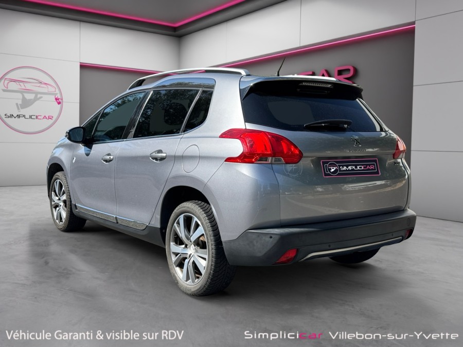 PEUGEOT d'occasion 2008 I 1.2 PURE TECH 110 CROSSWAY de 2015 Villebon