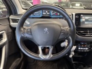 PEUGEOT d'occasion 2008 I 1.2 PURE TECH 110 CROSSWAY de 2015 Villebon