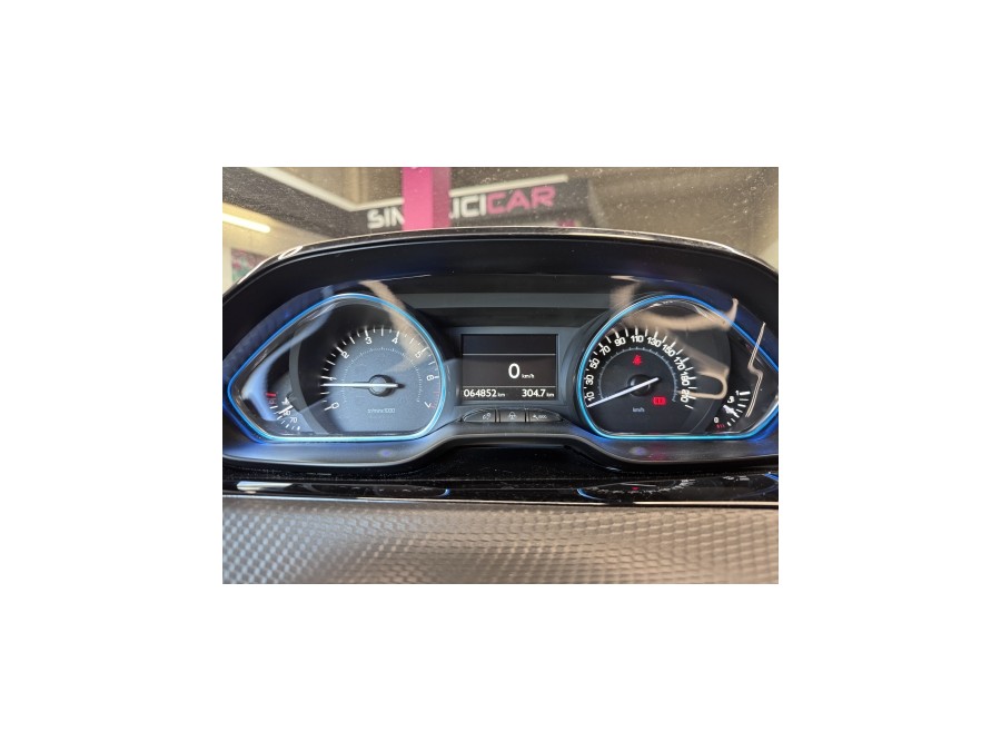 PEUGEOT d'occasion 2008 I 1.2 PURE TECH 110 CROSSWAY de 2015 Villebon