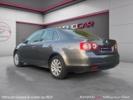 VOLKSWAGEN d'occasion JETTA III CONFORTLINE 1.9 TDI 105 DSG7 de 2010