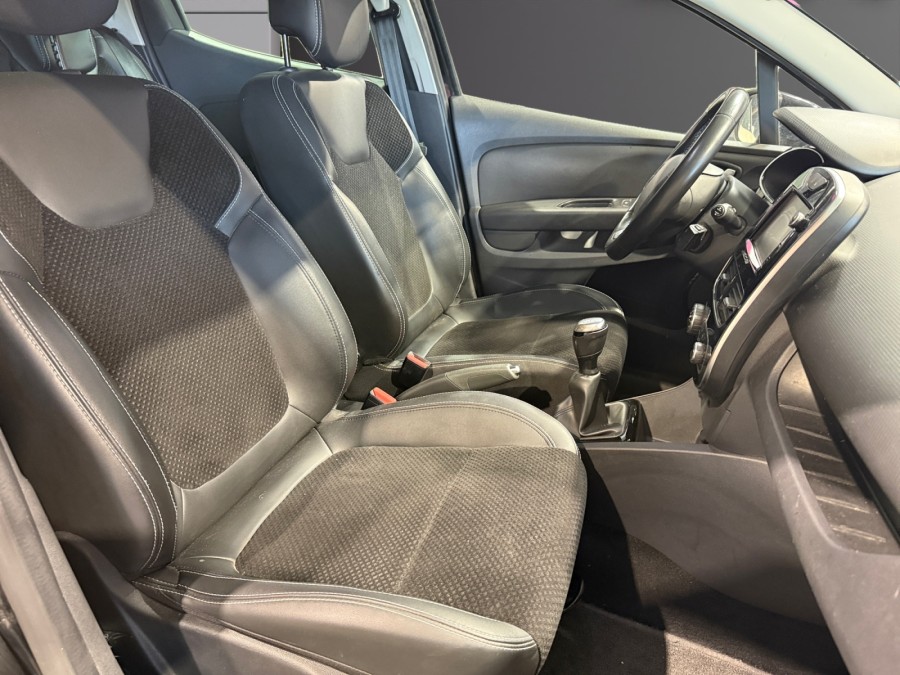 RENAULT d'occasion CLIO IV 1.5 DCI 90 intens de 2016 Narbonne (11)﻿