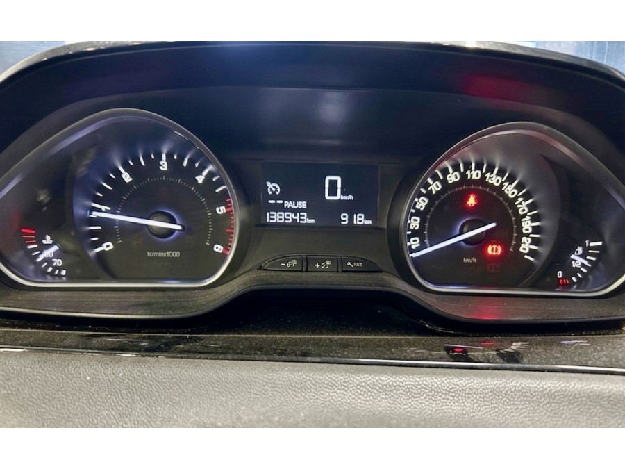 PEUGEOT d'occasion 208 I STYLE 1.6 BLUE HDI 75 PRO de 2015