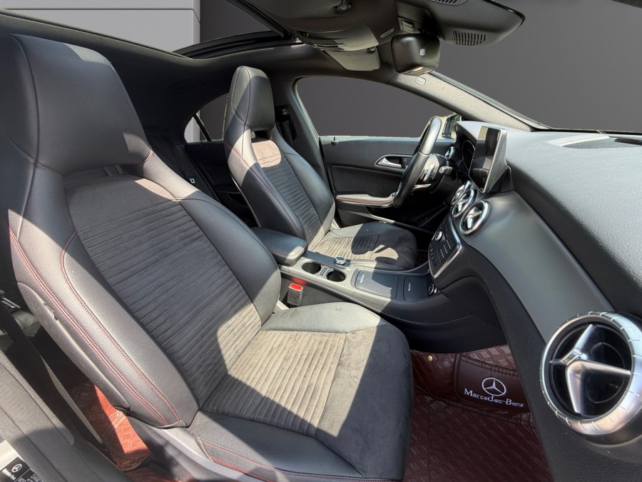MERCEDES d'occasion CLA COUPE CLA 220 CDI ORANGE ART EDITION BA de